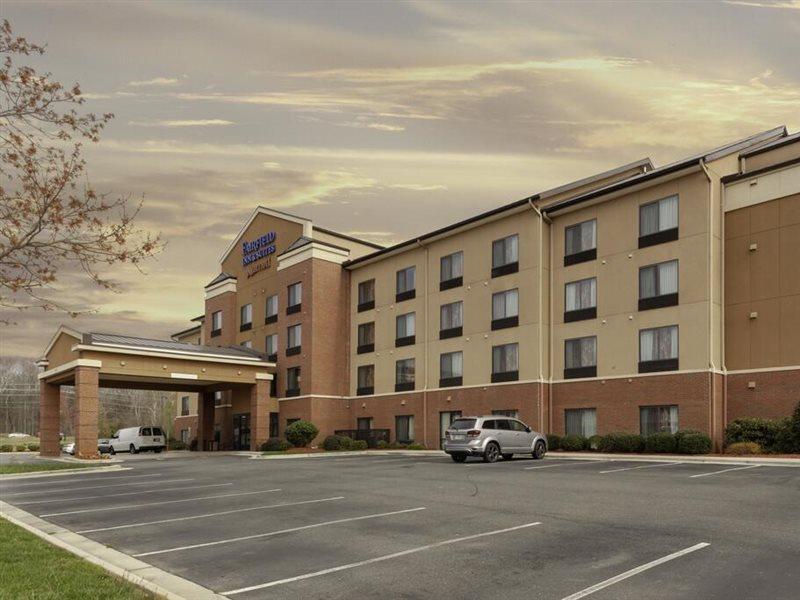 Fairfield Inn & Suites By Marriott Matthews Шарлотт Экстерьер фото
